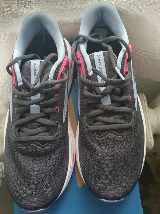 Brooks Ghost Max 38.5