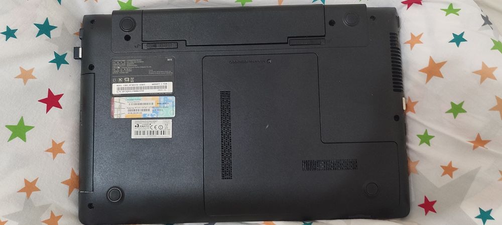 ноутбук  NT301E5C-A5020