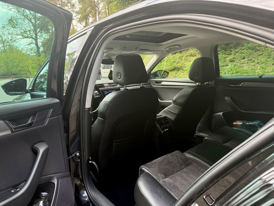 Skoda Superb 2020 dsg extra full panoramic