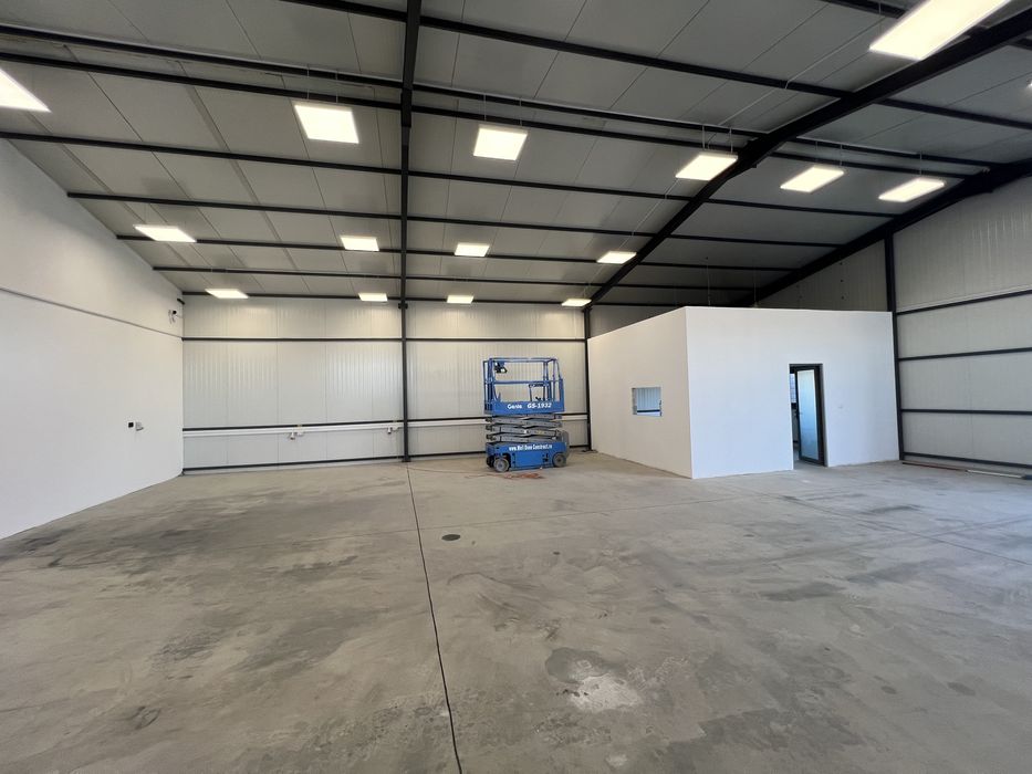 Inchiriez hale depozitare/productie 50-500 mp