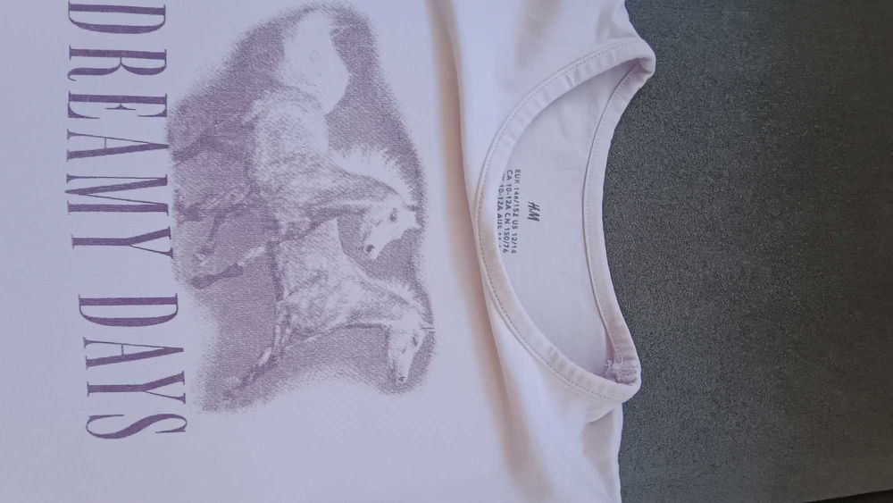 Tricou H&M, marimea 134, varsta 8-9 ani