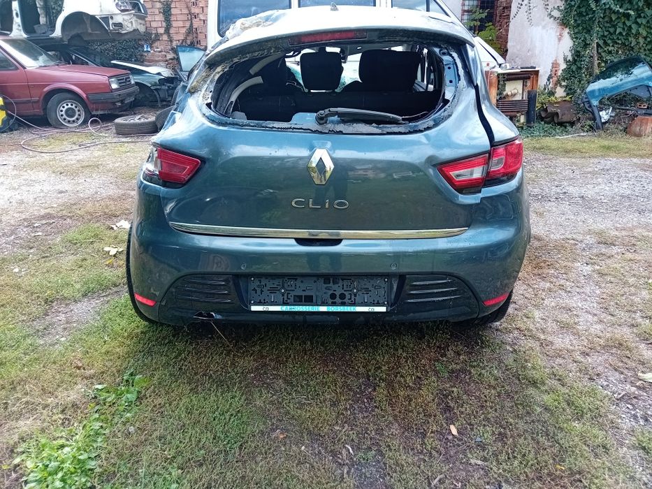 Продавам Рно клио Renault CLIO 1.2 118кс.2017г.
