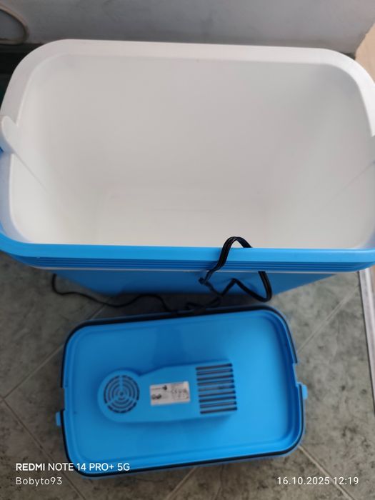 Хладилна чанта-електрическа.