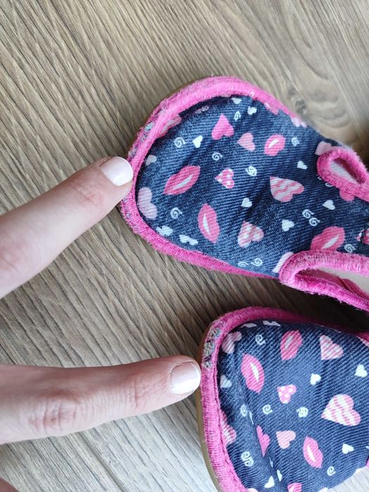 Ходене на босо- Детски пантофки