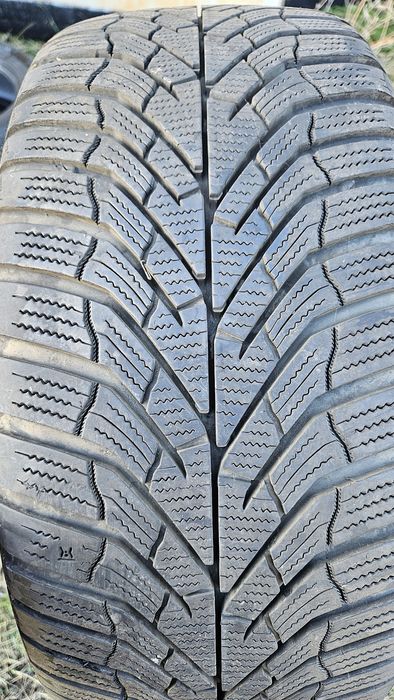 4бр гуми 225 40 18 дот 22 кумхо