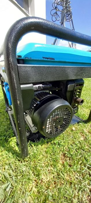 Generator curent 2,5 kw pe benzină