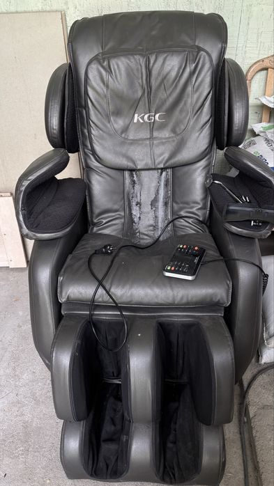 Массажное кресло