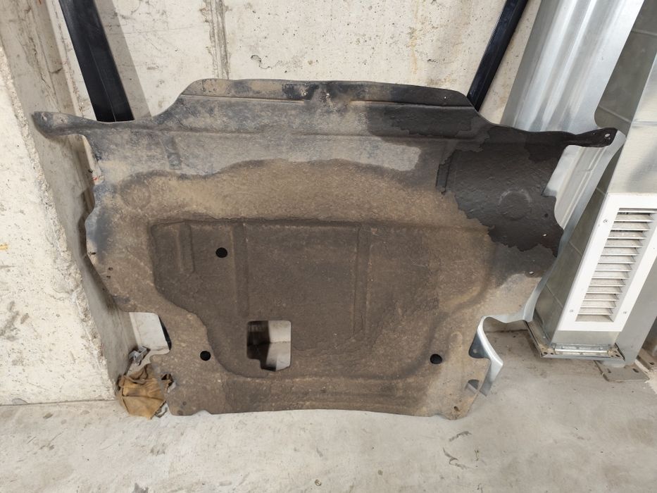 Кора под мотора за форд