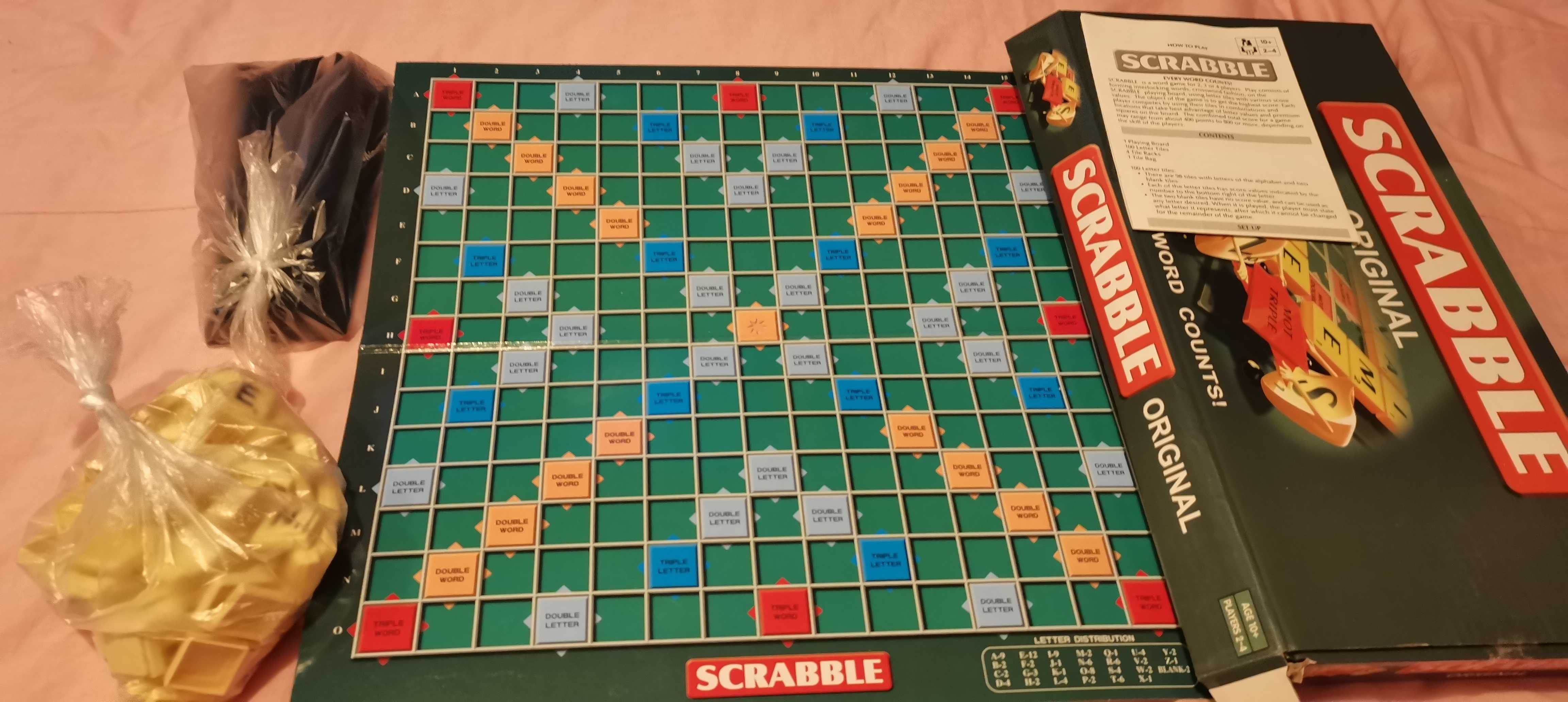 Scrabble joc societate.