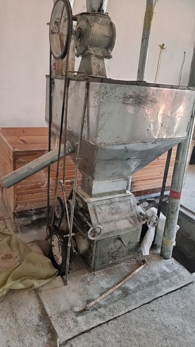 Тегирмон 35 талик сотилади халати яхши уринмаган