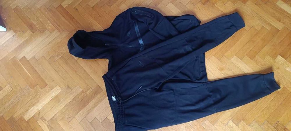 Nike Tech fleece