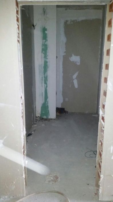 Продава търговско помещение