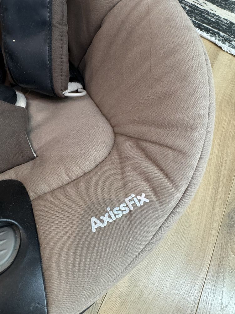 Автокресло Isofix