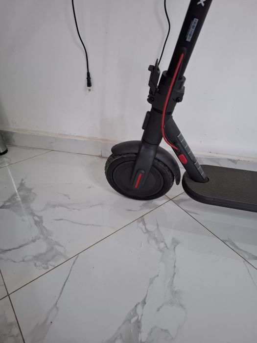 De vânzare trotinetă electrică