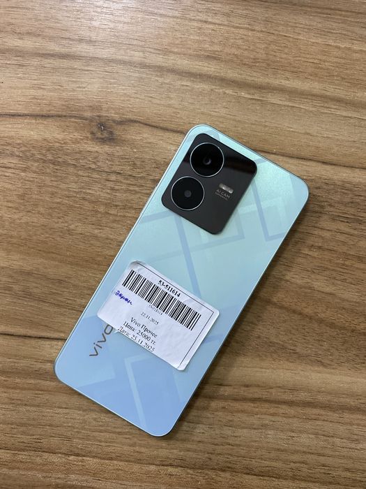 Телефон Vivo Y22 64gb