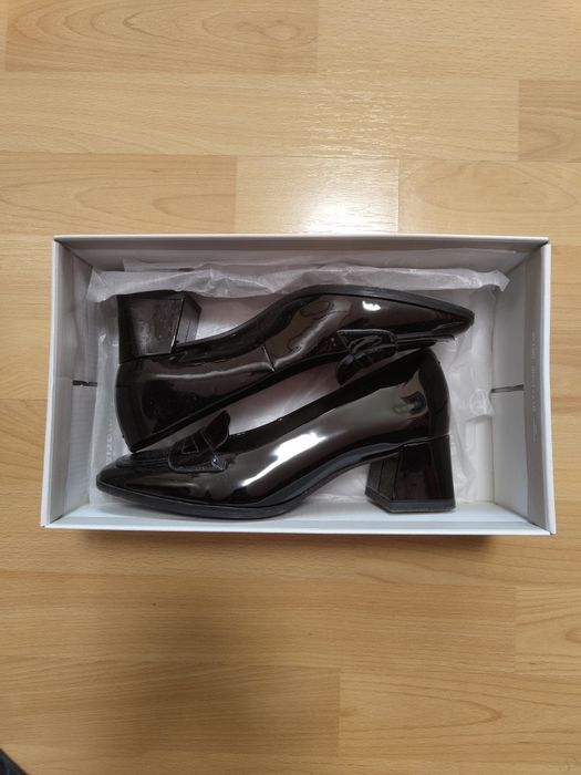 Черни дамски обувки