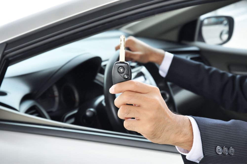 Inchiriez inchirieri masini auto rent a car aeroport Bacau BCM