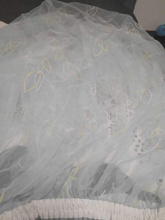 Готови ушити пердета