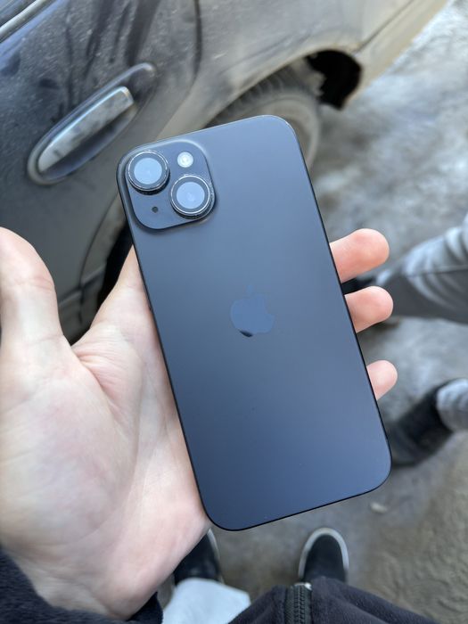 Продам iphone15 128gb
