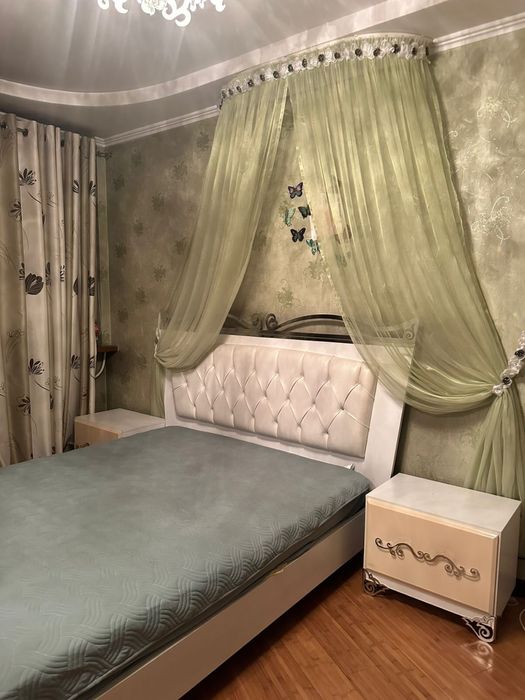 Продаю спальни гарнитур Турция в отличном состояний