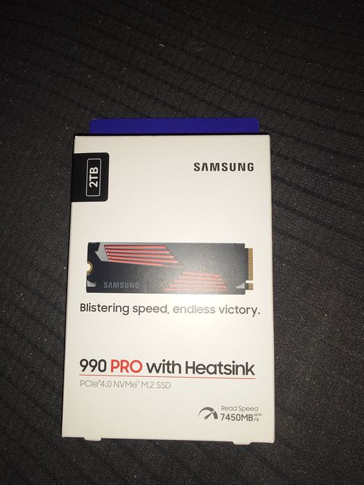 SSD Samsung MZ-V9P2T0GW 2000 Гб