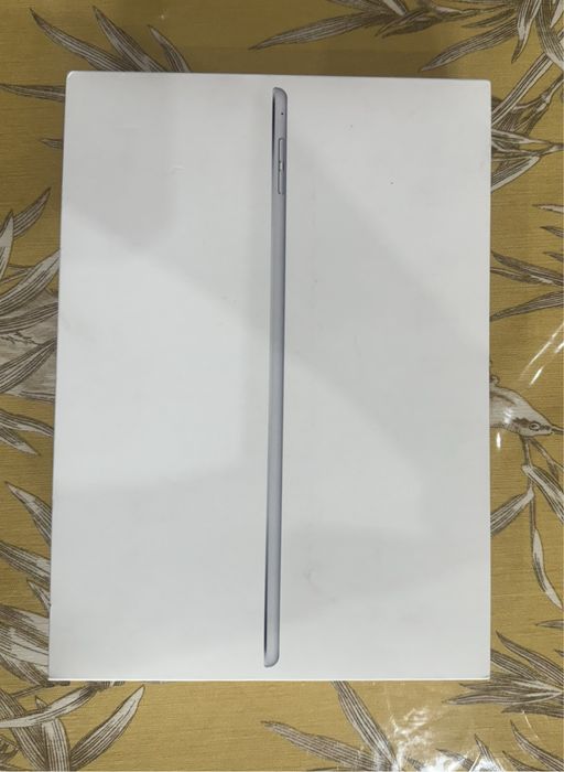 Айпад эйр 2 на запчасти