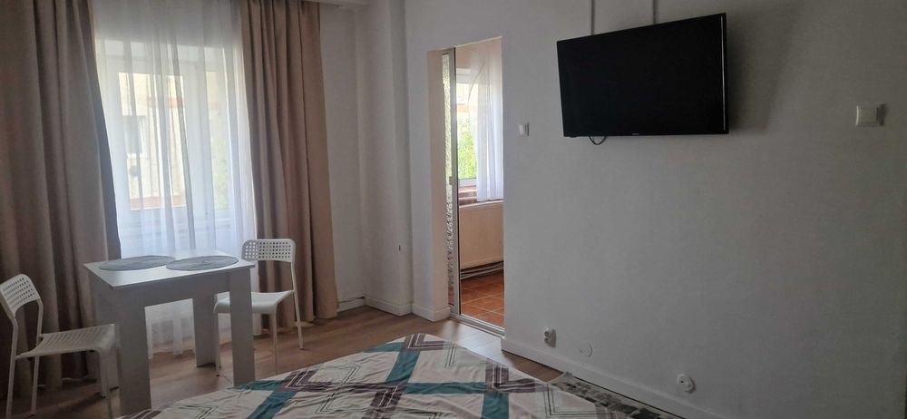 Garsoniera de inchiriat