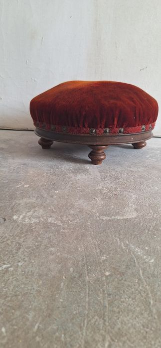 Taburet veche evreiasca