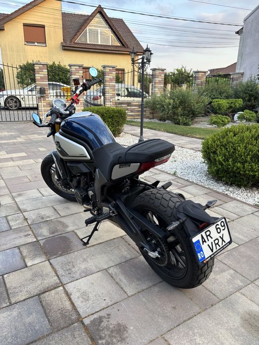 CF Moto 700 CL-X Heritage - cu 1000 km