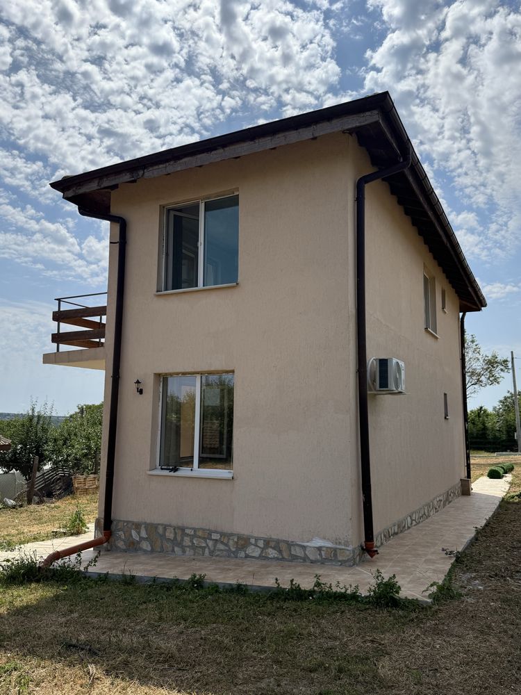 Къща в село Бенковски