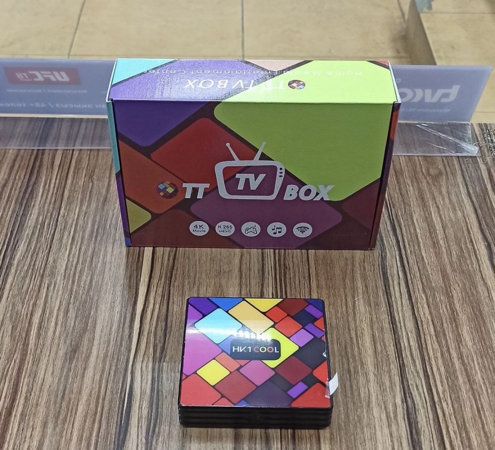 приставка Smart TV Box 4GB/32GB