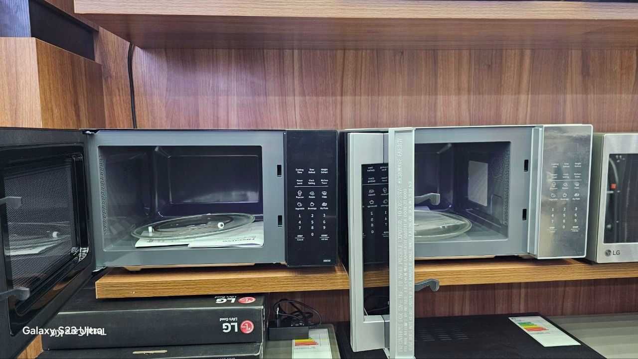 Микроволновая печь Hisense Solo Silver 23L model: H23MOMS5H