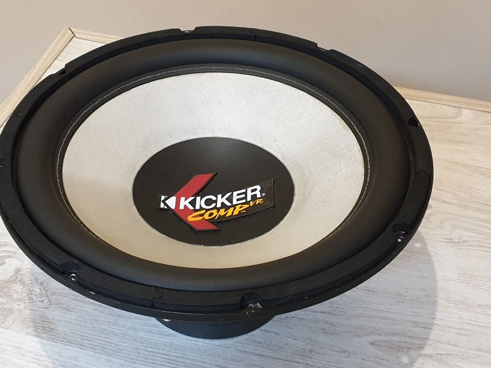 Subwoofer kicker 15"