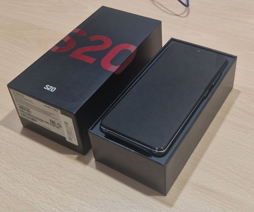Samsung Galaxy S20 128/8 gb