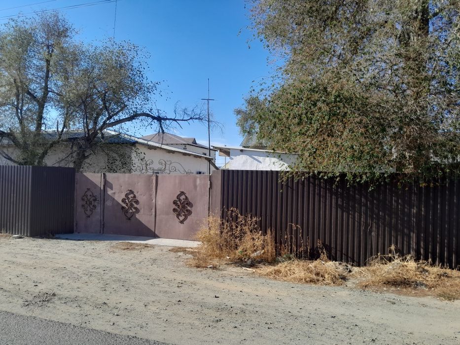 Продается жилой дом в центре города