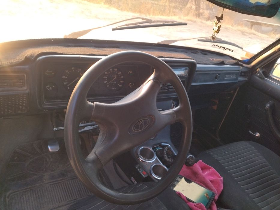 Jiguli 07 sotiladi ideal