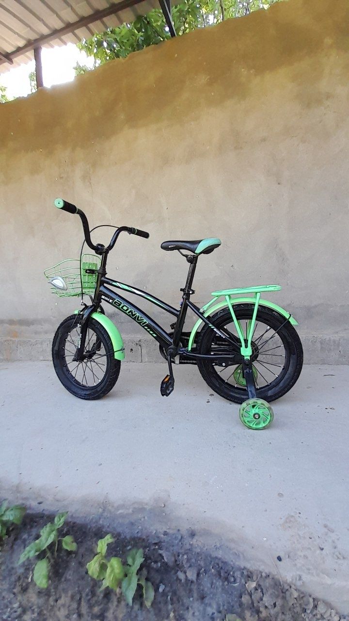 Velosafed razmer 16