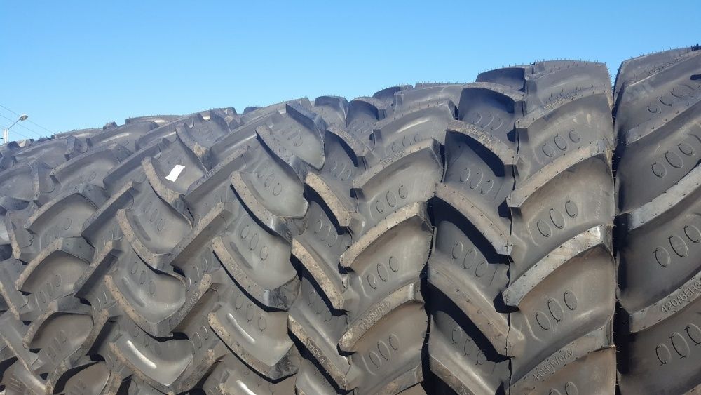 Cauciucuri de tractor noi 480/70R28 anvelope de fata cu garantie 2 ani