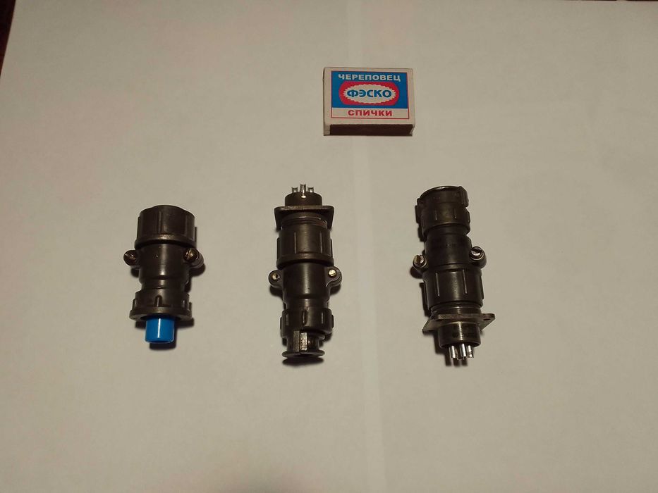 Разъемы электрические 4-х контактные типа ШР 20