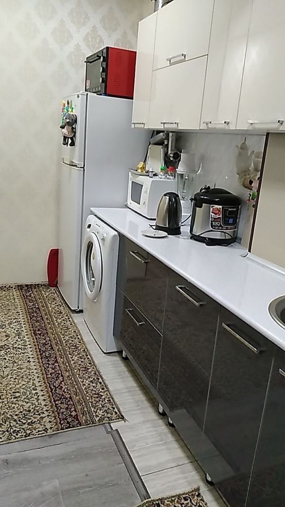 Продаётся 5-комнатная квартира в Медгородке