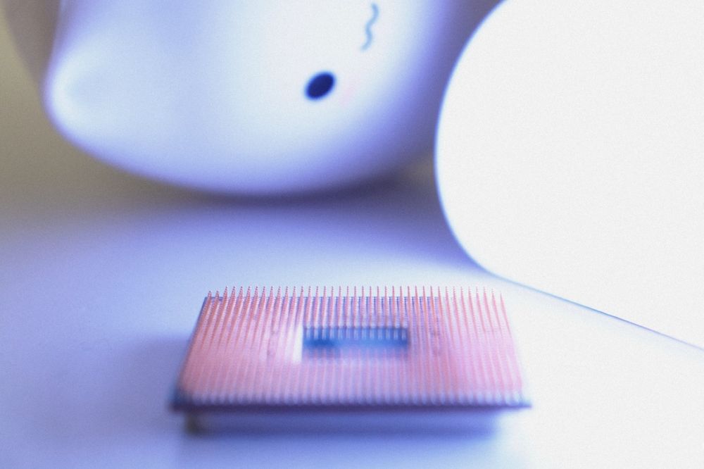 AMD Ryzen 7 3700X – 8 nuclee / 16 thread-uri, stare impecabilă