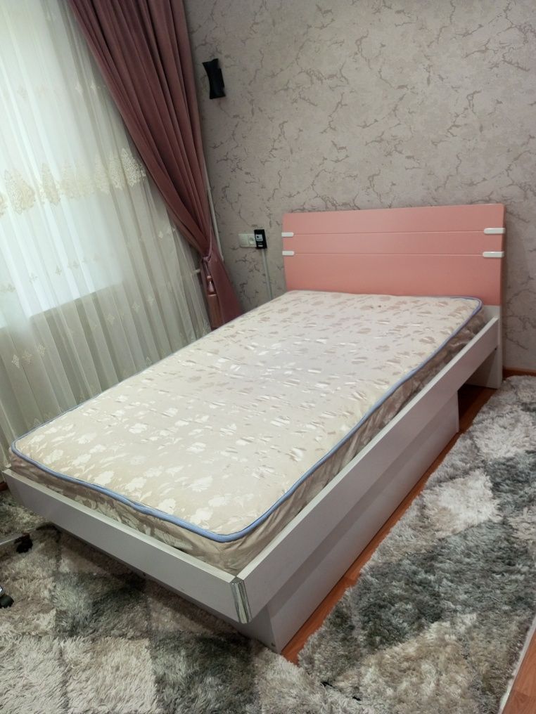 Yangi zamonaviy qizlar uchun yotoqxona mebel to‘plami — Xitoy