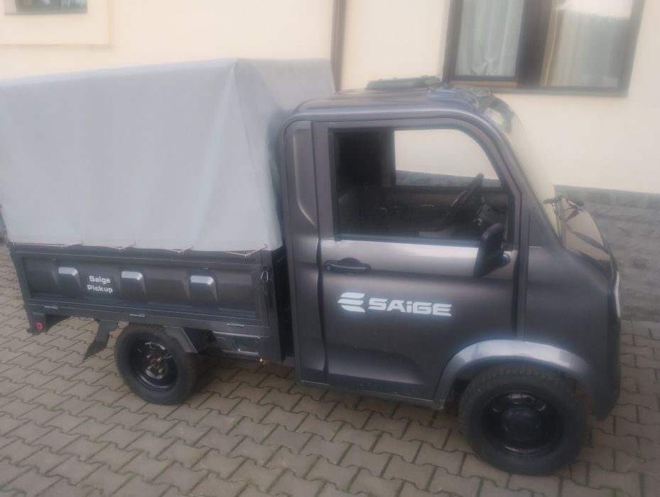 Vînd triciclu electric de5500 w pe patru roți roți