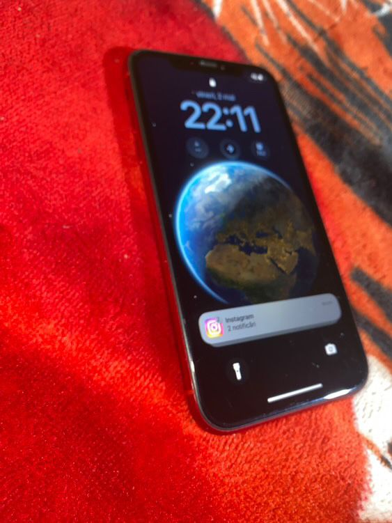 Vand iphone XR RED