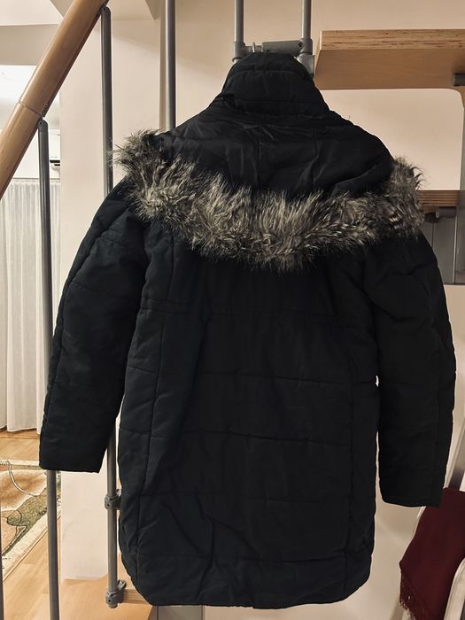 Geaca matlasata gravide cu aplicatie bebe