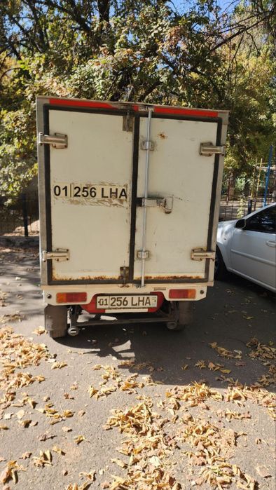 Лабо, 2017 г., газ, хорошее состояние.