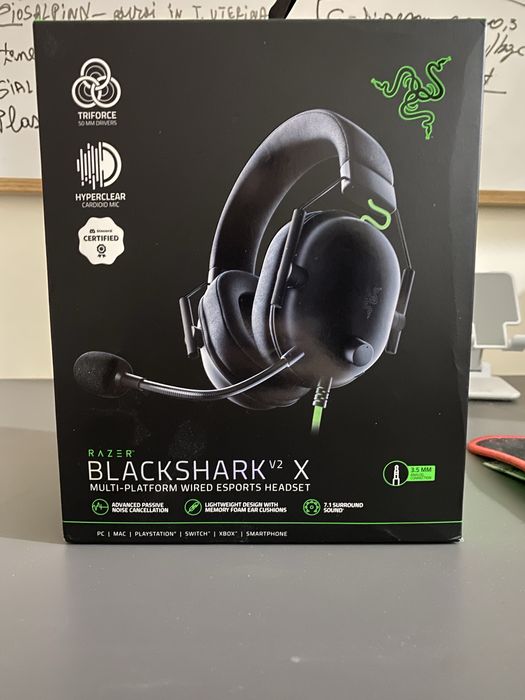 Casti Razer Blackshark V2 X