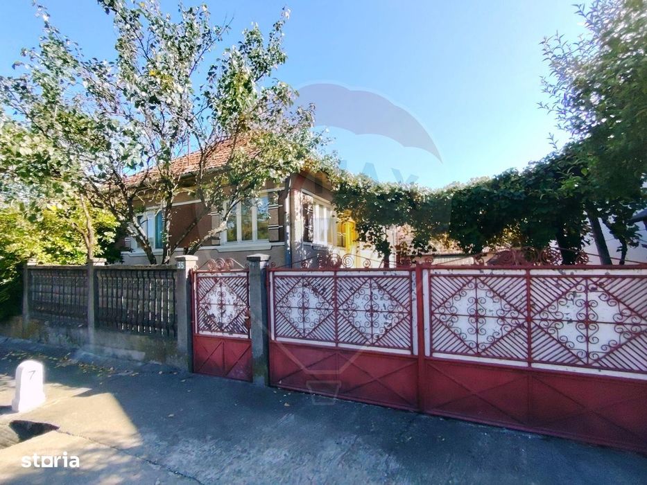 Exclusivitate! Casă cu anexe si teren generos, langa Jibou-Comision 0%