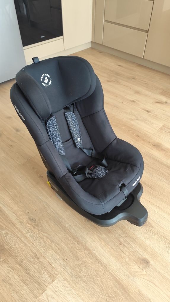 Maxi Cosi TobiFix 9-18 кг