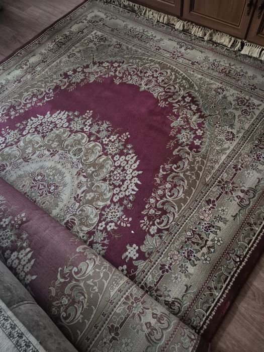 Ковёр б/у полушерсть